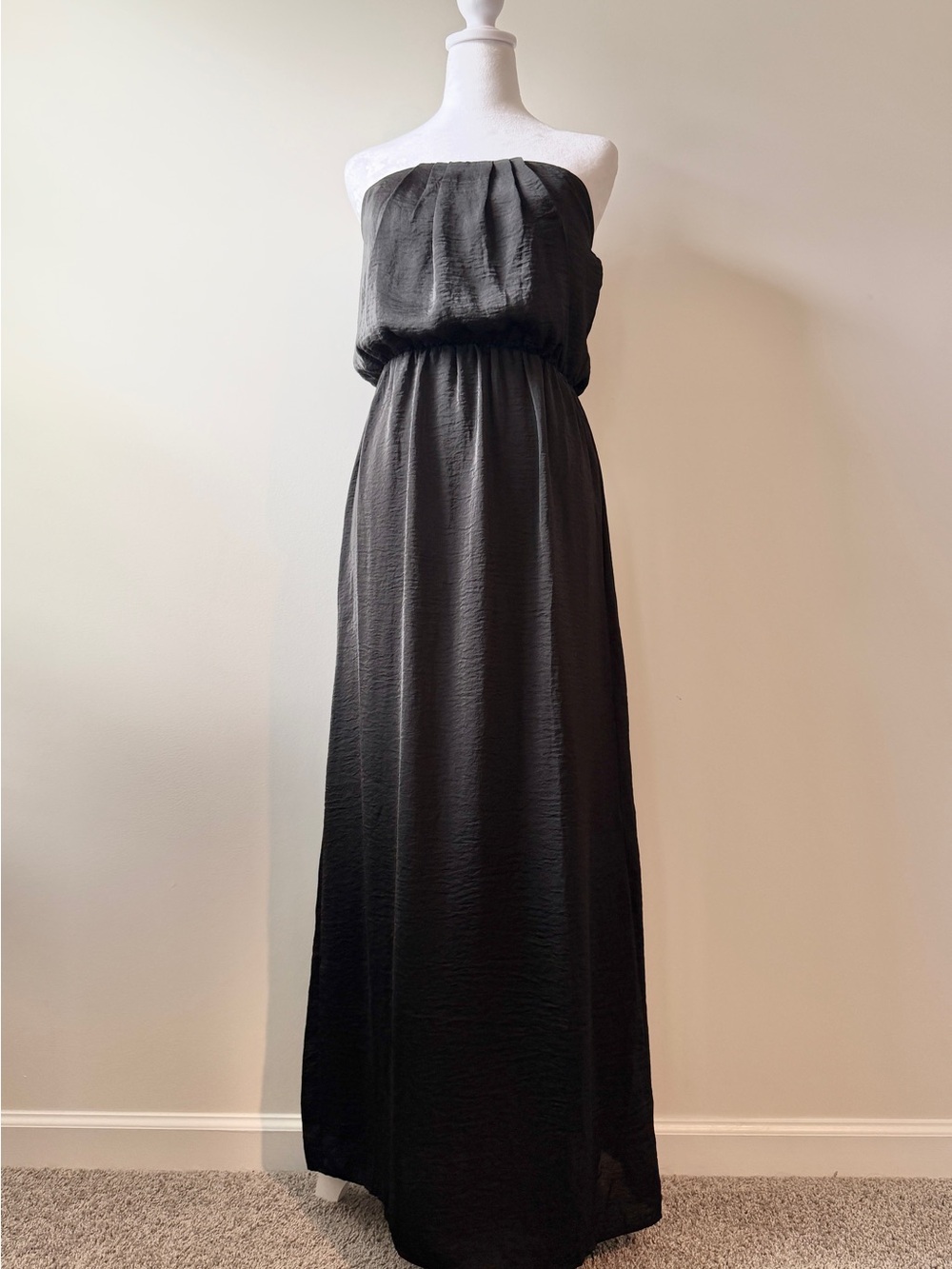 Preloved Strapless Black Maxi Dress - Classic Women’s Evening Dress